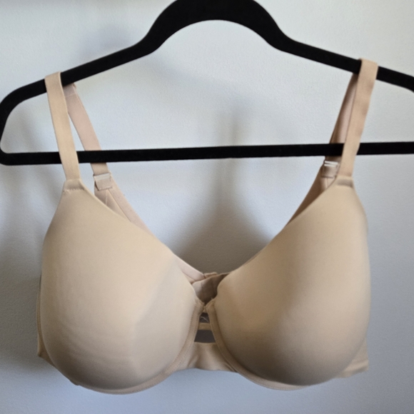 Auden Beige Underwire Bra 2, size 42D - Picture 4 of 6